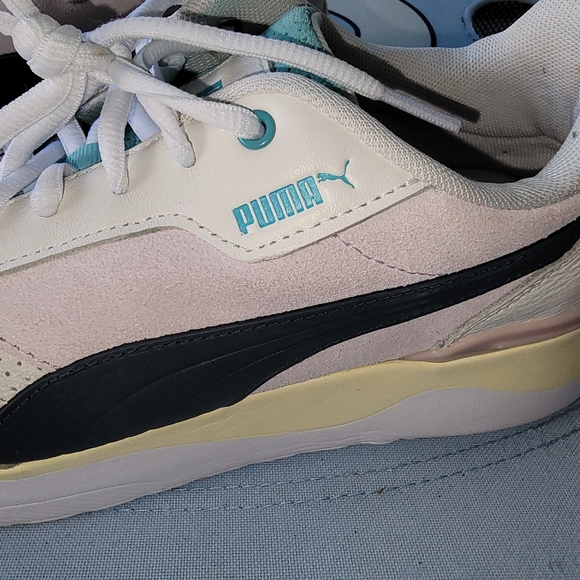 PUMA R78 Voyage Women's Size 11 - Picture 11 of 12